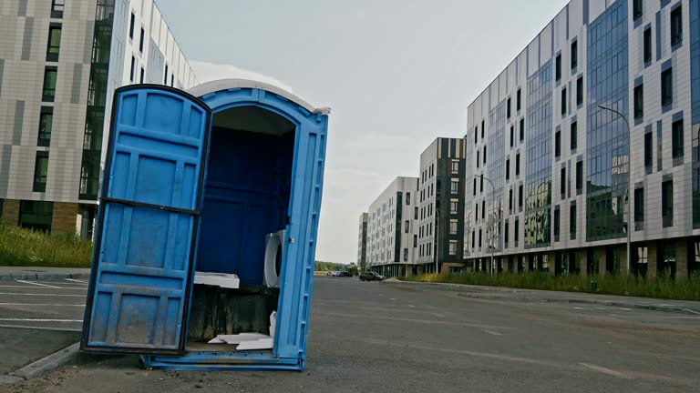 Best Deluxe Portable Toilet Rental  in Parker City, IN